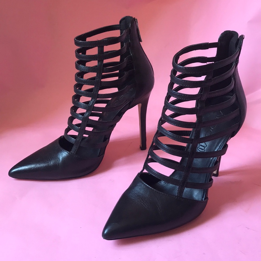 Black Aldo leather booties